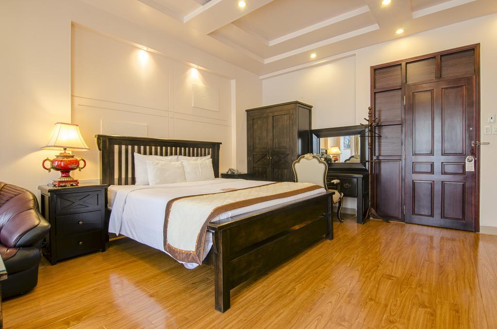Vien Dong Hotel 2 Ho Chi Minh City Exterior photo