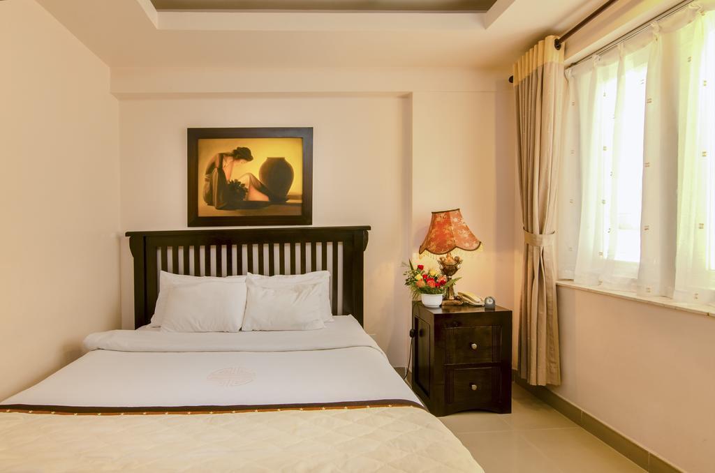 Vien Dong Hotel 2 Ho Chi Minh City Exterior photo